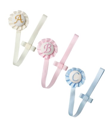 Chupetero de tela bordado