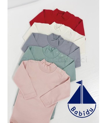 Body cuello cisne manga larga rosa maquillaje