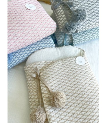 Saco para capazo bebé pompones azul