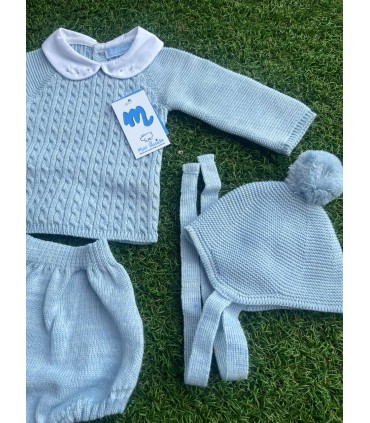 Traje 4P trencitas con cuello bordado, patucos y gorro pompom "CLOUD BRAIDE"