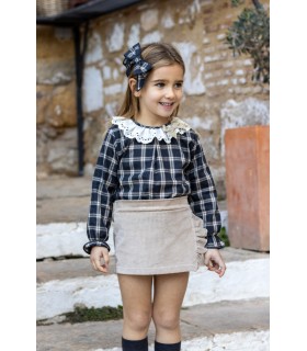 Conjunto camisa y falda tramontana