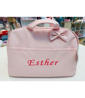 Bordado de nombre tamaño grande recomendado para bolso.